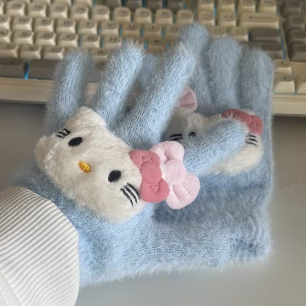 HELLO KITTY Light Blue Fuzzy Super-Soft Gloves Mittens (BRAND-NEW & SO CUTE!)‎